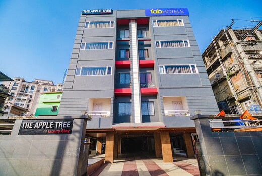 FabHotel Apple Tree - Nr. Midland Hospital