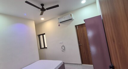 Hotel samiksha Room Type - Bedroom 4