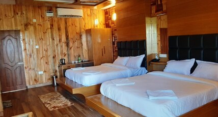 REEF VALLEY RESORT Room Type - Family Ac Executive Villa
