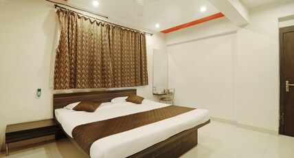 HOTEL ALPINE Room Type - Executive AC Room