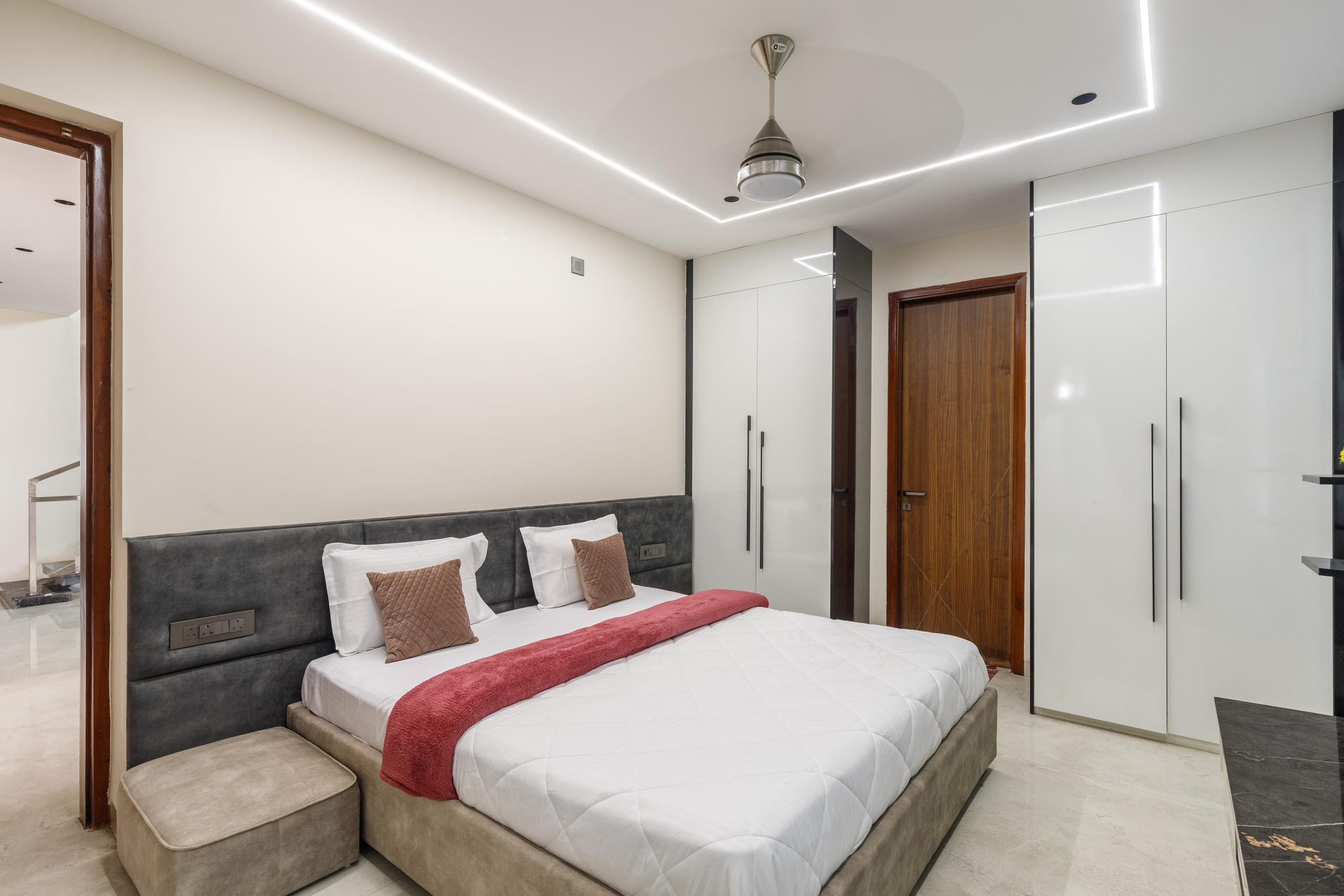 Glasscrest Villa 4BHK Theatre Hyd - Tap to explore photos