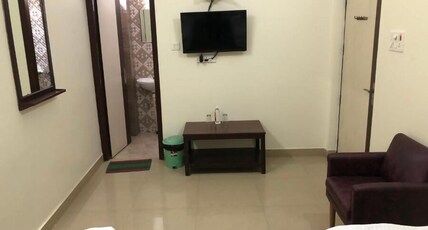 Hotel Kaushik Room Type - Deluxe AC Room
