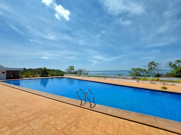 Casa Tjampuhan 2bhk sea facing apartment in Panjim - Tap to explore photos