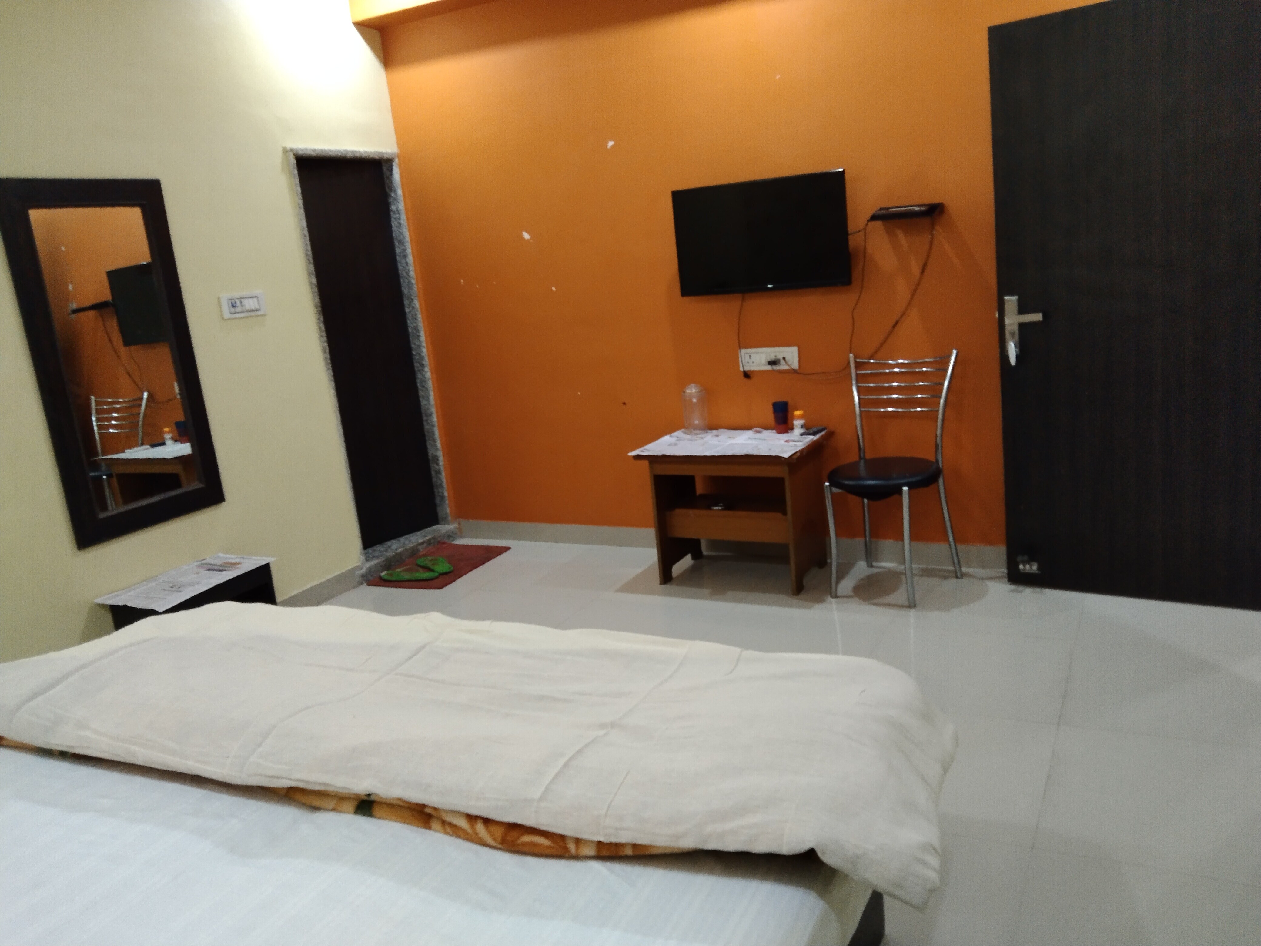 Hotel Heritage View - Tap to explore photos