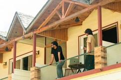 Qcent Woods Resort & Spa Rishikesh