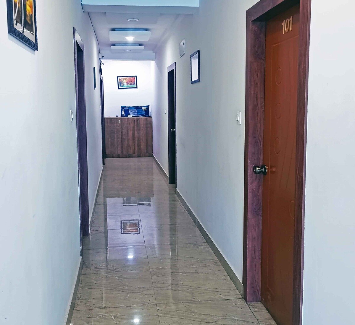 Main gallery