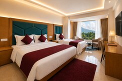 Hotel Kailasha Inn & Restaurant