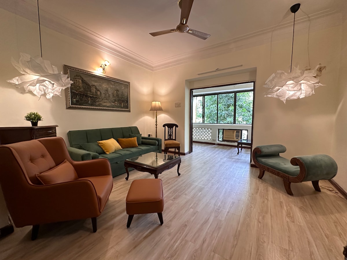 House of Bandra Sea face in 1 min - Tap to explore photos