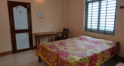 Shastri Guest House Room Type - Basic Double Beded Room