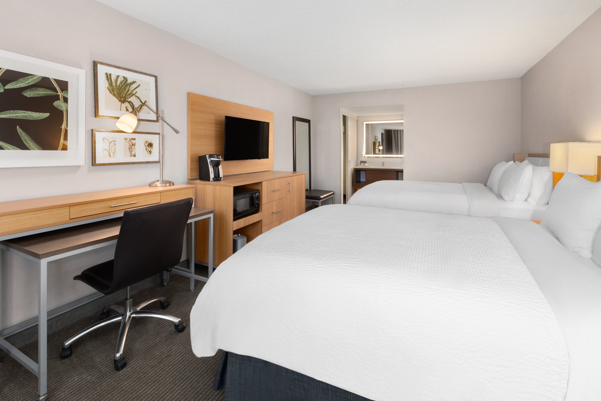 Holiday Inn El Paso West Sunland Park - Tap to explore photos
