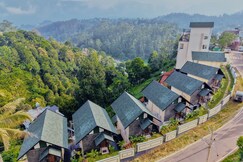 Nature Green Resort Munnar by VOYE HOMES