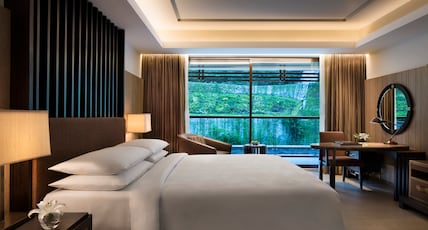 JW Marriott Mussoorie Walnut Grove Room Type - Scenic Valley View Twin Balcony Room with Bathtub JW Marriott Mussoorie Walnut Grove Room Type - Scenic Valley View Twin Balcony Room with Bathtub