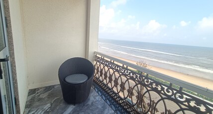 WHITE SANDS ,SEA FACING HOTEL Room Type - Executive Sea Facing Room with Balcony