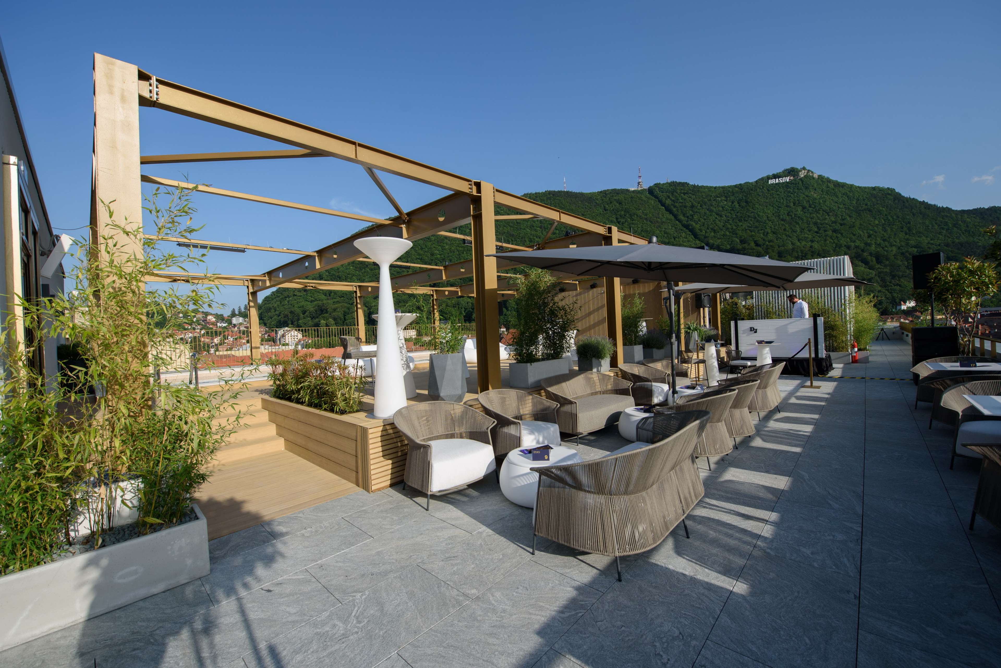 Radisson Blu Aurum Hotel, Brasov - Tap to explore photos