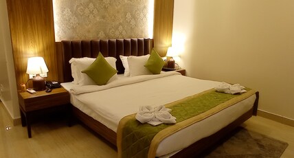 Opulence Resort Room Type - Deluxe Room