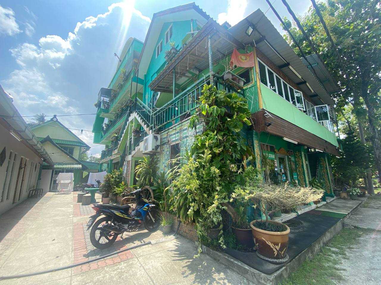 Hotel O Villa Thai - Tap to explore photos