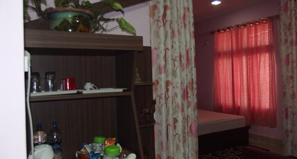 SHREE KRISHNA RESIDENCY Room Type - Suite Room