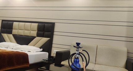 HOTEL S G INTERNATIONAL Room Type - EXECUTIVE DELUXE ROOM