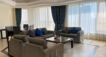 Al Majaz Premiere Hotel Apartments Room Type - Deluxe Three bedroom Apartment