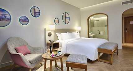 Mercure Vung Tau Room Type - Deluxe room, Sea View - 1 King bed