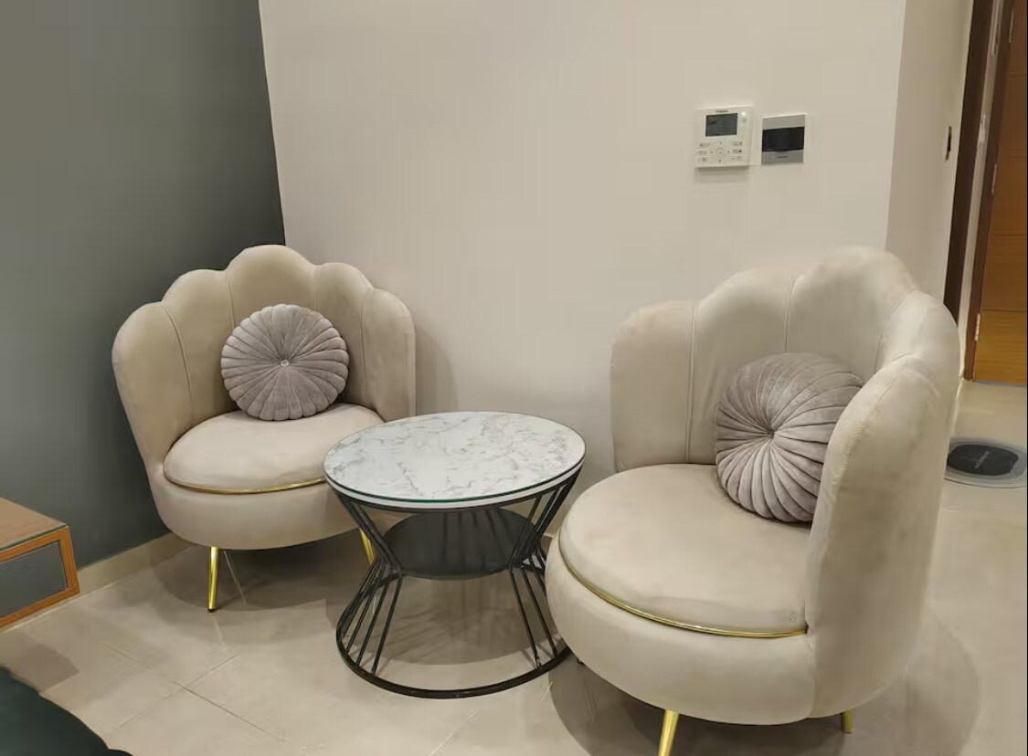 Hayaat Home Stay - Tap to explore photos