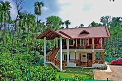Dadad Gadde Nature Stay - Home Food, Estate, Near to Sight Seeing.