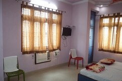 K. Shree Guest House