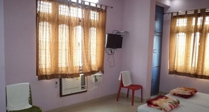 K. Shree Guest House Room Type - DELUXE DOUBLE BED AC ROOM