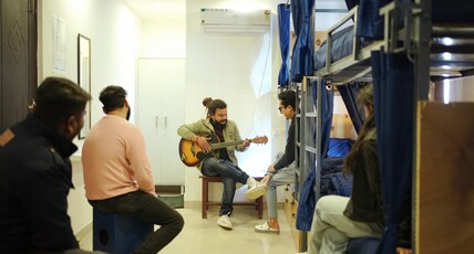 Hop Inn Hostel , Upper Tapovan Room Type - Bed in 6-Bed Mixed Dormitory Room