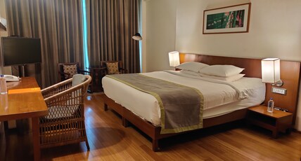 The Park Navi Mumbai Room Type - Superior Room