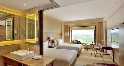 Courtyard by Marriott Raipur Room Type - Premier Twin 2 Single Beds Pool View Room