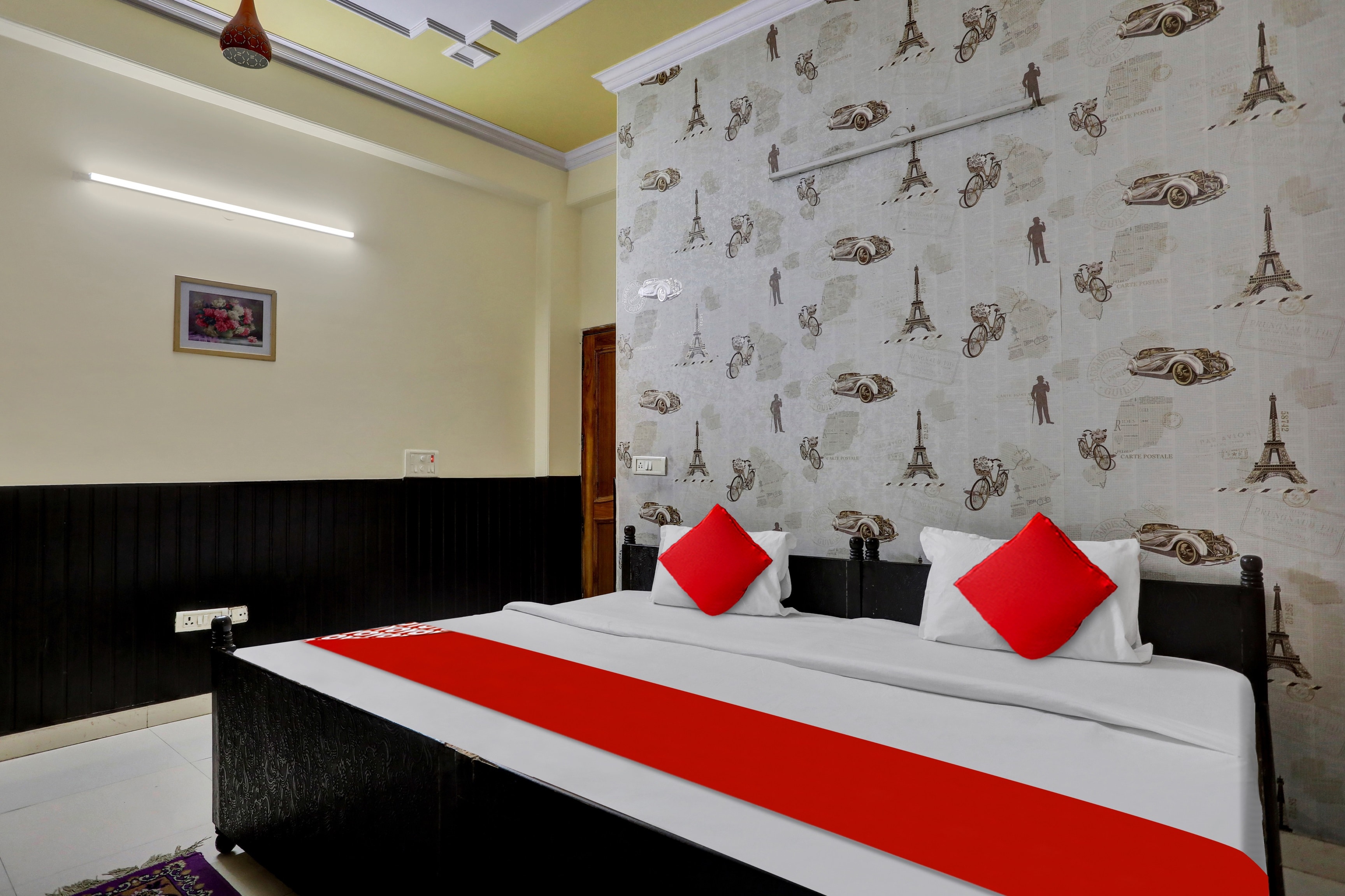 Hotel O GRAND ATHARV PALACE - Tap to explore photos