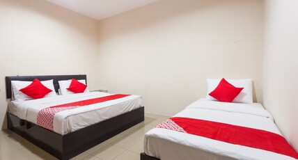 Hotel O Melintang Hotel Room Type - Suite Triple