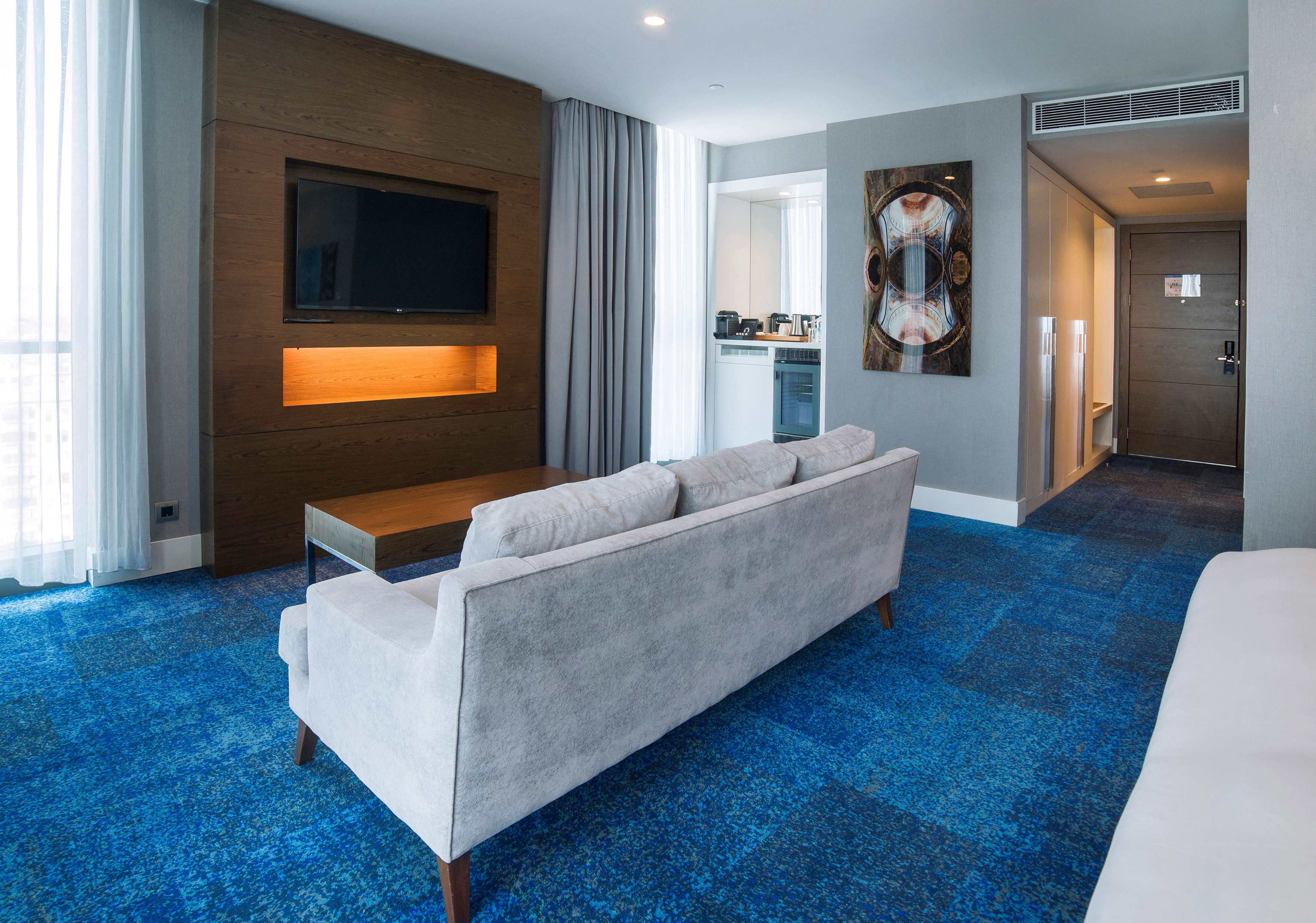 Radisson Blu Hotel, Kayseri - Tap to explore photos