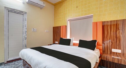 Hotel O JSB Palace Room Type - Saver Double