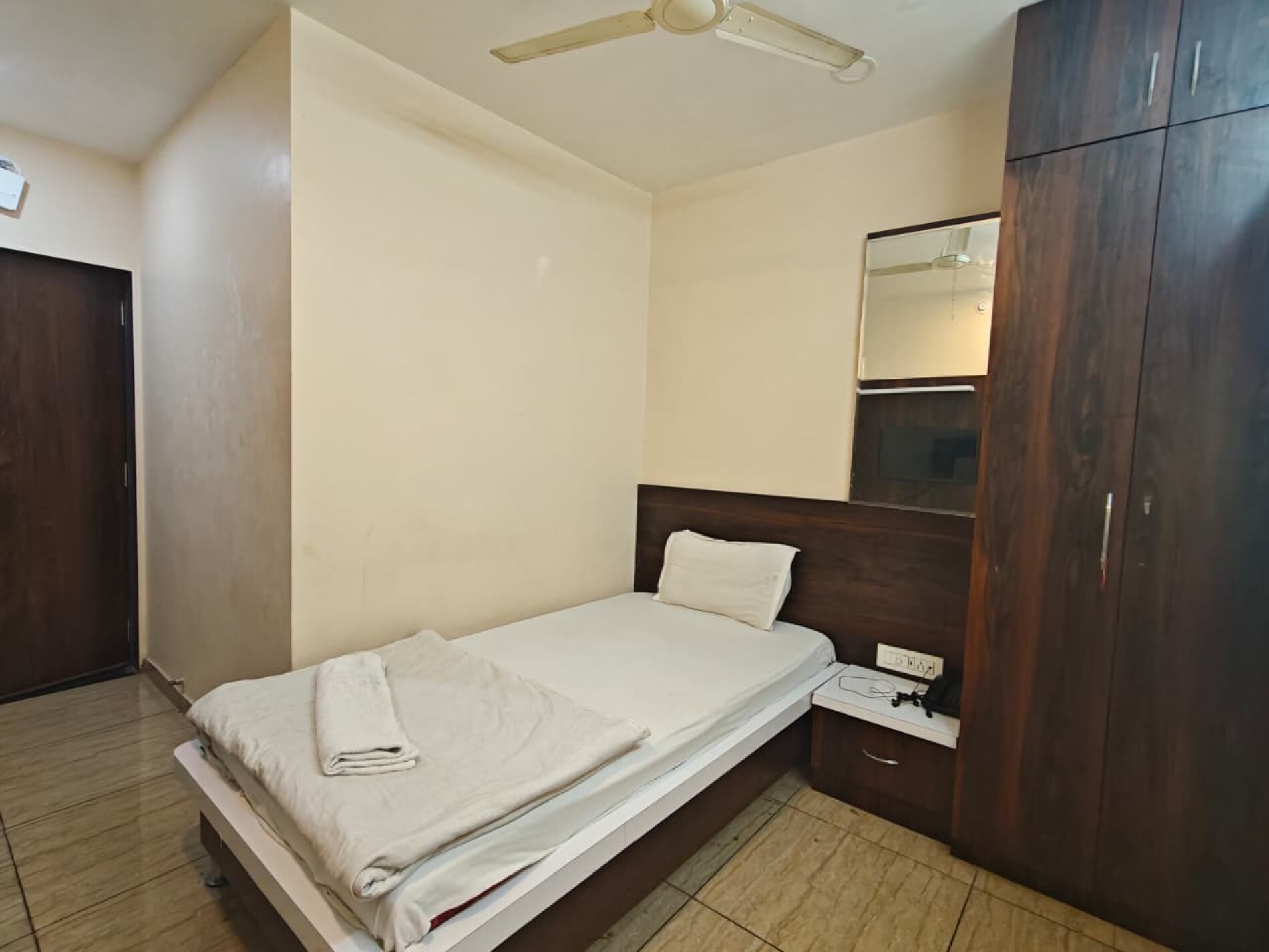 Dhanlaxmi Raj Hotel & Restaurent - Tap to explore photos