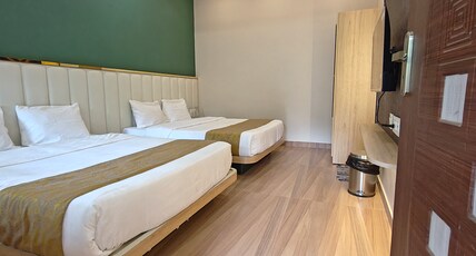 Sunshine Villa Room Type - 102 Family Room