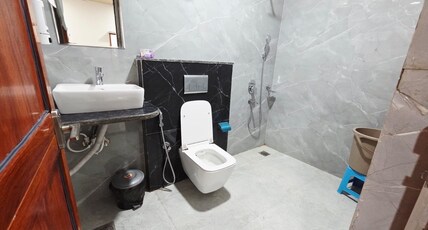 HOTEL SATYAM SHIVAM SUNDARAM Room Type - Super Deluxe Room