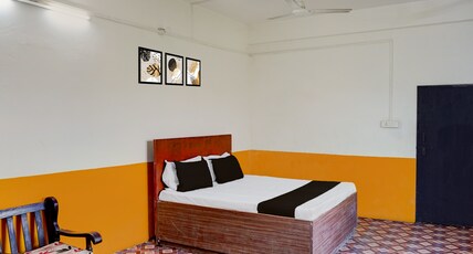 SPOT ON New Diamond Hotel Room Type - Classic