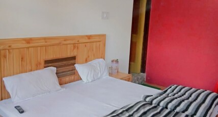 Mount view guest house patlikuhal manali Room Type - Bedroom 8
