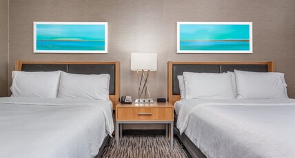 Holiday Inn Express Annapolis - Kent Island Room Type - 2 Queen Standard Comm Access River View