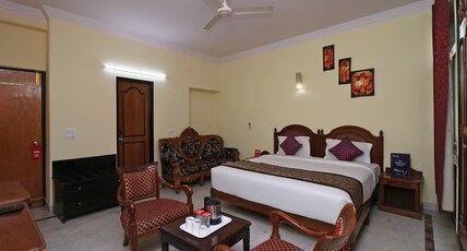 Hotel O NR29 Room Type - Classic