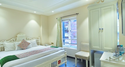 Hotel Pinky Villa - New Delhi Railway Station Room Type - Superior Heritage Room city view Hotel Pinky Villa - New Delhi Railway Station Room Type - Superior Heritage Room city view