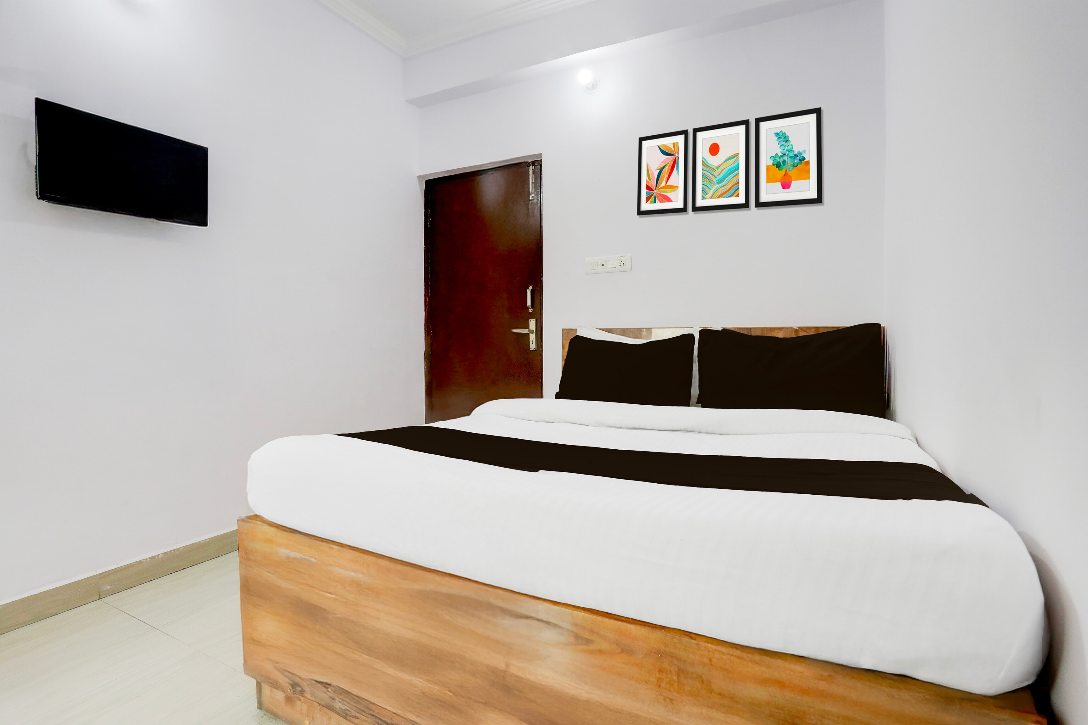 Hotel O Rajeev Nagar Formerly Happy Journey - Tap to explore photos