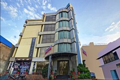 Hotel Hadi Rani Palace