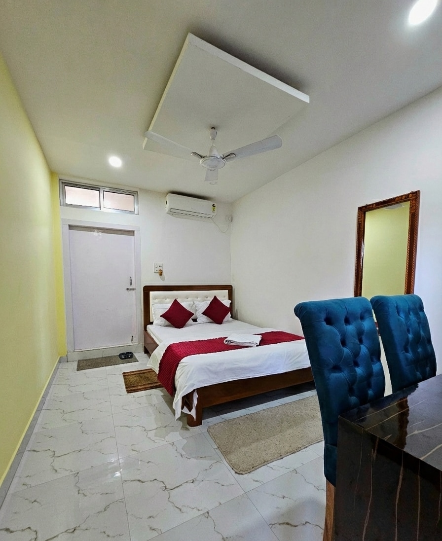 Hotel Nahar - Tap to explore photos