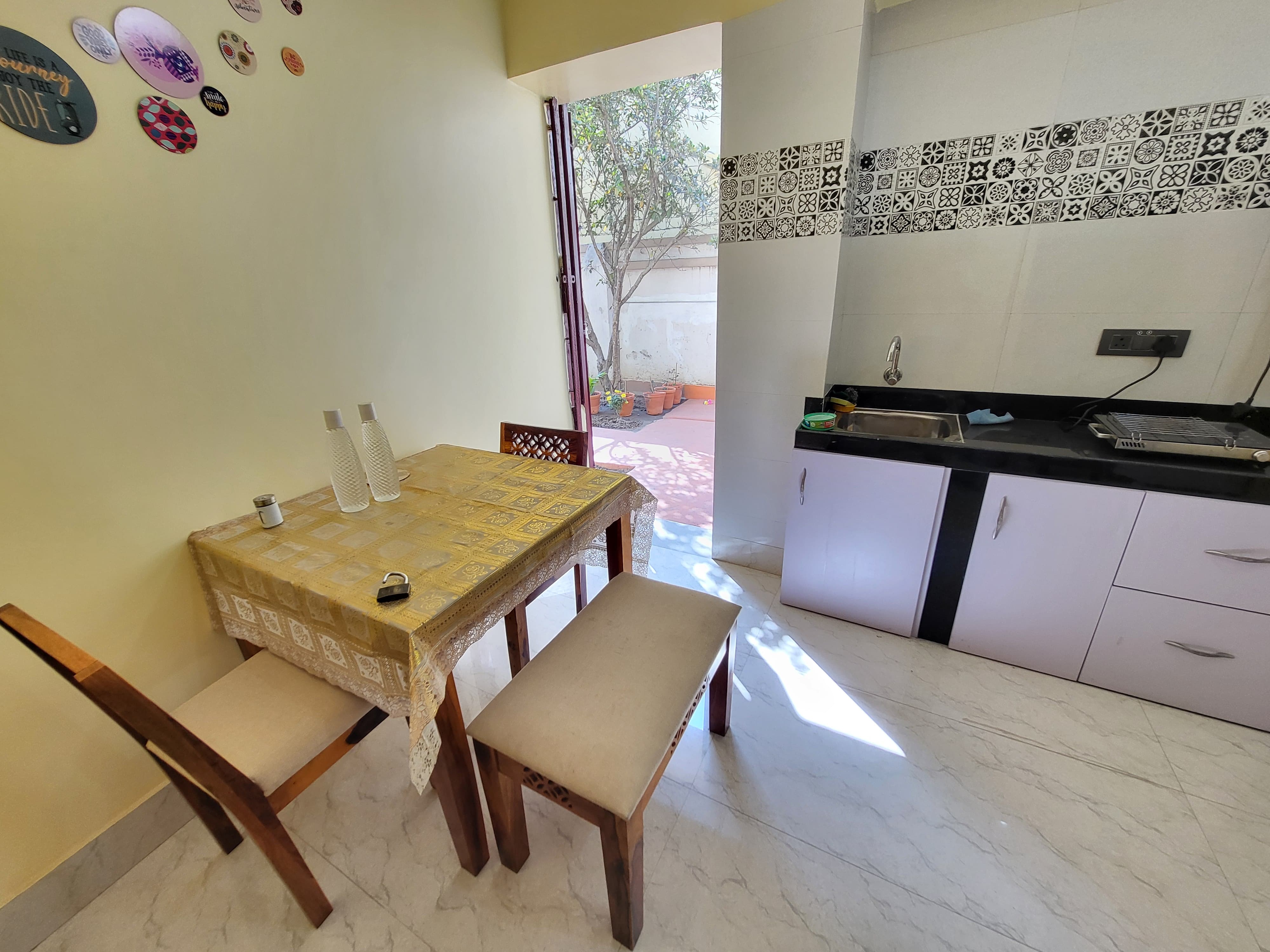 Quaint home with a garden Sriniketan Kuthi - Tap to explore photos