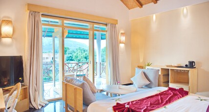 Wild Rose Resort and Spa Room Type - Luxary Cottage with Garden and Plunge Pool