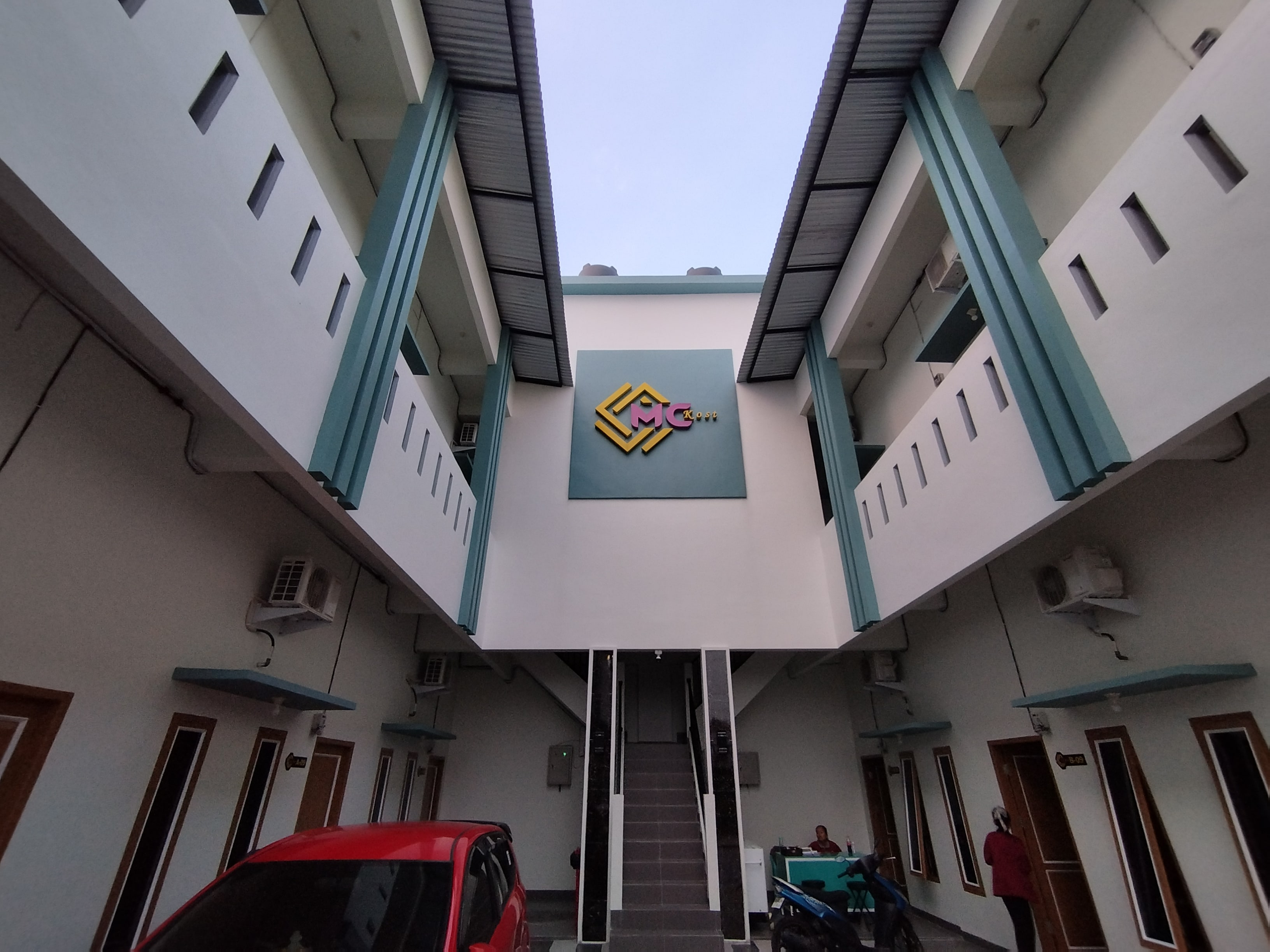 Hotel O My Kost Syariah - Tap to explore photos
