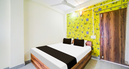 Hotel O queen hotel & restaurant Room Type - SPOT ON NON-AC